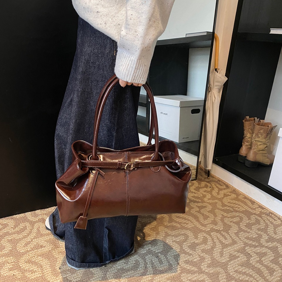 Winter Oil PU Leather Hobo Han - Vintage Leatherwork ulasan dan harga
