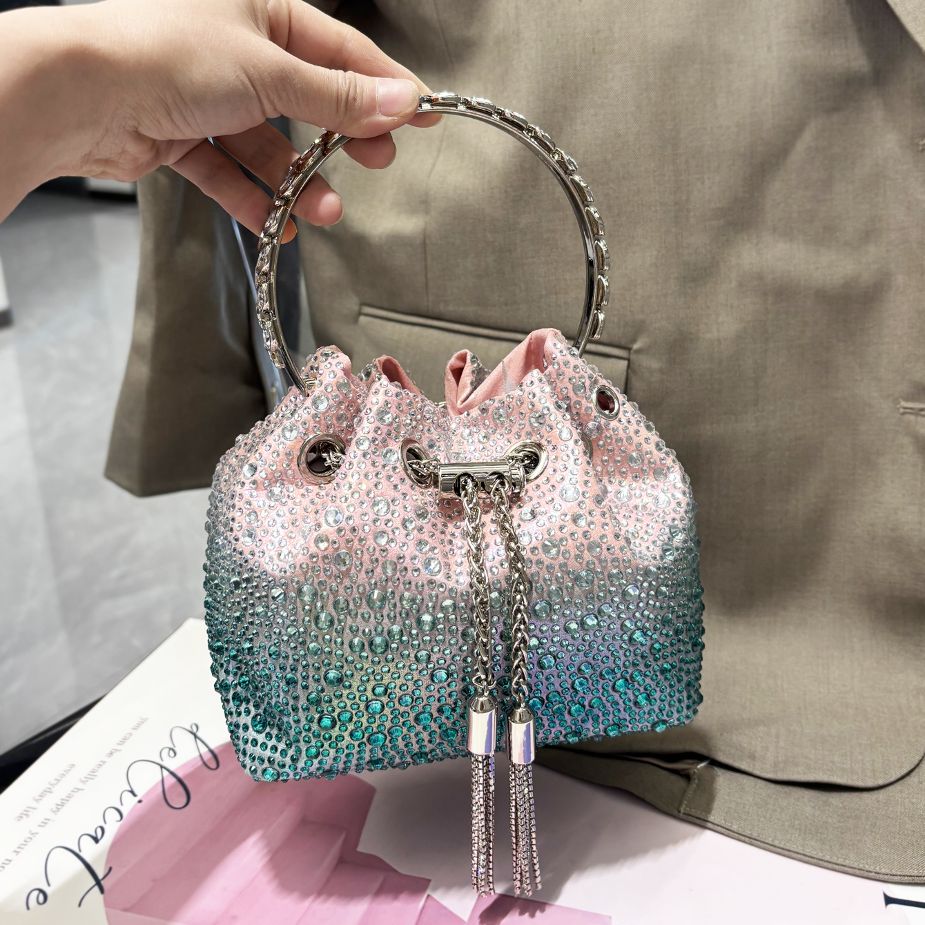 Handle Rhinestones Evening clu - Leatherwork Wallet ulasan dan harga